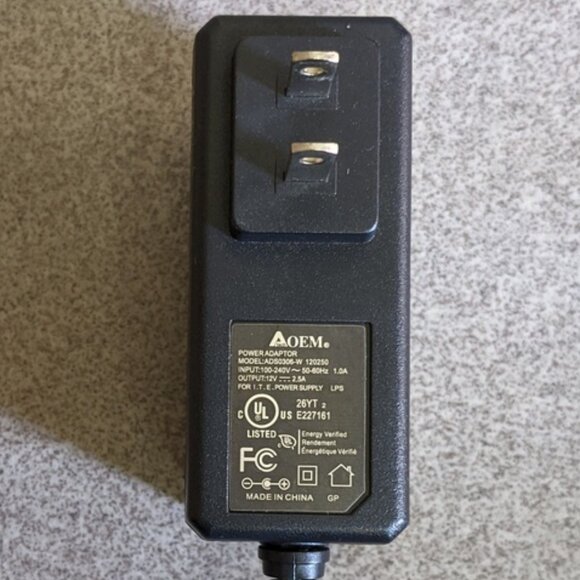 ATech OEM ADS0306-W120250 AC adapter for ITE Supply LPS wall charger 12V 2.5A - Picture 1 of 3